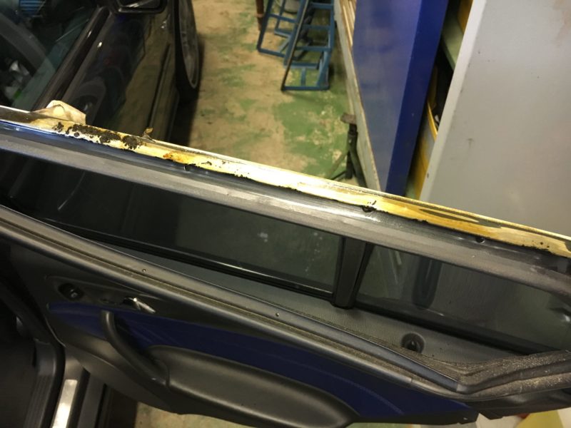 Anleitung: W203 Rost entfernen und neu lackieren