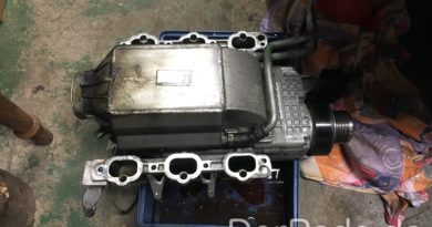 W203 C32 AMG Kompressor ausbauen - ausgebauter Kompressor