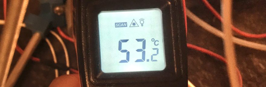 Selbst bei 53° machen die 28BYJ-48 Schrittmotoren nicht halt und heizen sich weiter auf.